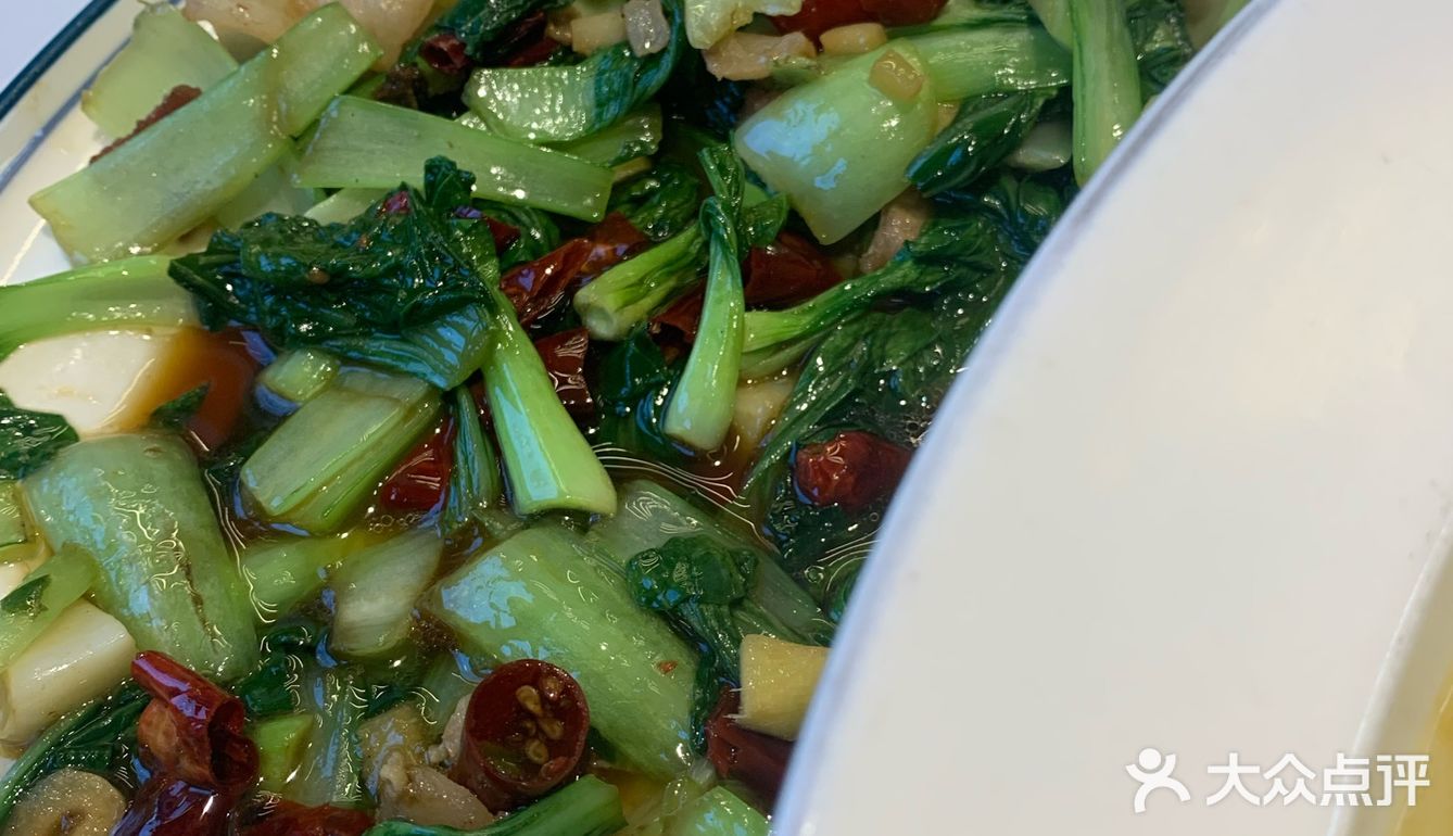 衢州菜馆，味蕾的惊喜之旅！每一道菜都地道鲜美
