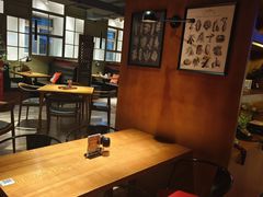 -JINNS锦时 steak&pizza(浸信会礼拜堂旧址店)