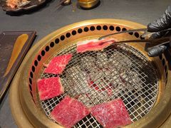 -铭牛烧肉·和牛海鲜自助(高新月牙湖店)