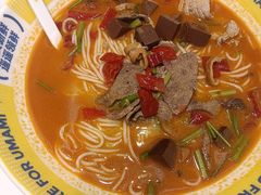 -粉小主·贵州酸汤牛肉粉(南京仙林金鹰店)