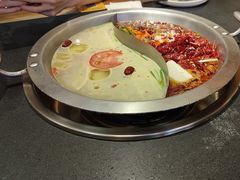 -沸炉重庆老火锅(军事博物馆店)