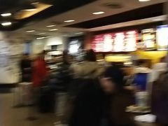 -星巴克(北京南站2B检票口)