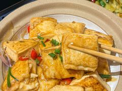 -霄汉牛三鲜湖北砂锅菜(万松园2店)