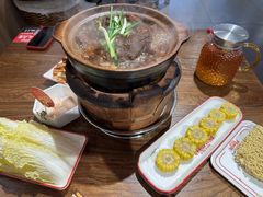 -阿润打边炉·鲜切鸡煲(华漕店)