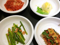 -韩屋韩国料理(天山路店)