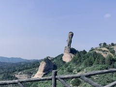-磬锤峰森林公园