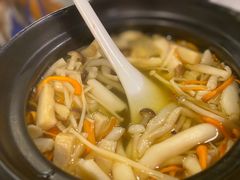 百味养生仙菌汤-徐记私厨(半淞园路店)