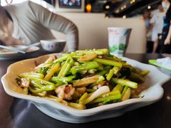 -大头虾越式风味餐厅(光明广场店)