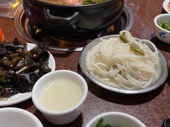 -赵氏烩泽腊排骨火锅店(近华浦路店)