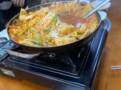 -亲昵春川鸡排(韩国美食街店)