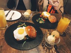 -HIGH FIVE哈福手工汉堡(桂林路店)