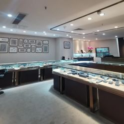 -恒阳珠宝·高级定制镶嵌·天然彩宝·天然钻石(南京西路店)