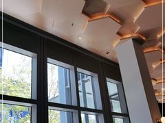 靠窗位-星巴克臻选(深圳万象天地旗舰店)