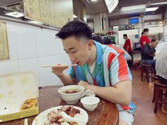 -陈光记烧腊店(罗保博士街店)