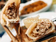 猪肉锅贴-日月昇渔家菜·海肠捞饭·大连海鲜(星海公园店)