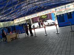 -上海市松江区泗泾医院