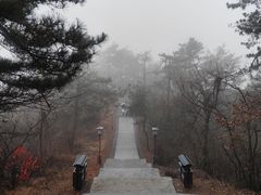 -天姥山