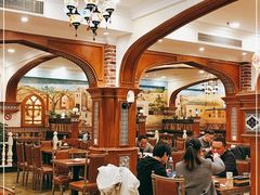 大堂-清真·玛丽亚新疆菜主题餐厅(浙江中路店)