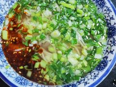 -陇上全荟兰州传统牛肉面(延吉路店)
