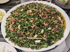 特色尖椒兔-江湖黑大兔(杨家坪店)