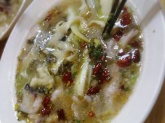 -乐达酸菜鱼面(山师东路店)