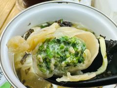 柴爿荠菜鲜肉馄饨-柴爿巷·香酥鸡&馄饨(复兴中路店)