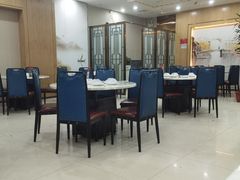 -红色湘菜馆(春风店)