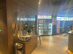 -山川小町·极番烧肉(新地假日广场店)