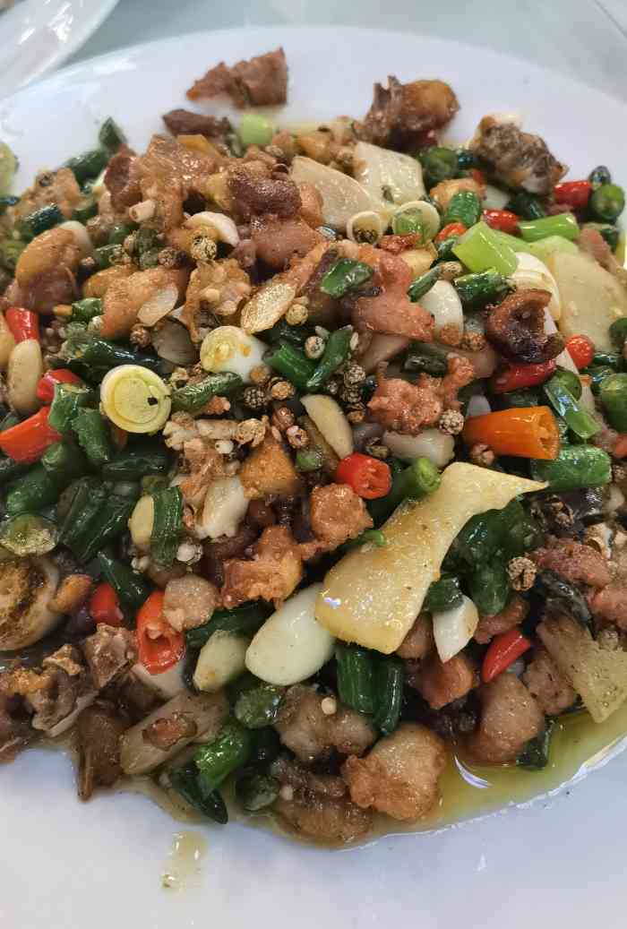 万州背二哥热炒(沙坪坝店)-"就在沙坪坝华宇广场商场里面位置还是好找