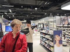 -迪卡侬(环球港店)