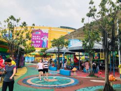 -七彩游乐园(奥体优托邦店)