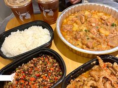 -浩海火燒雲傣家菜(芮欧百货店)