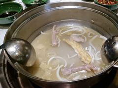-润园四季椰子鸡火锅(海上世界店)