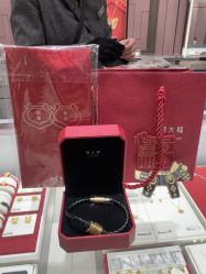 -周大福CHOW TAI FOOK(浦东八佰伴店)