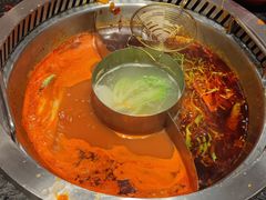 -醉董牛川派鲜肉自选火锅(烟台店)