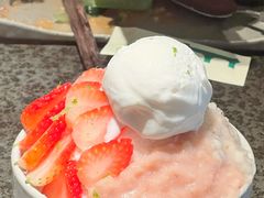 -三出山火锅(南京万象天地店)