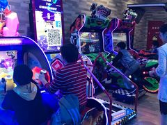 -世代星球·保龄球·镭战真人CS·团建(杨浦店)
