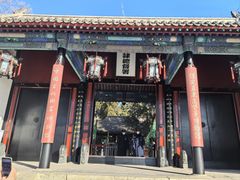 -闫家驴肉老店(华电一校店)