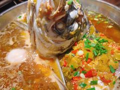 山椒水库鱼头-湖南老饭铺(福永店)