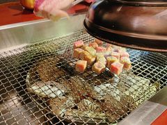 -肉甲韩国木炭烤肉(新壹街1店)