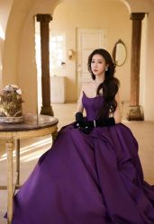 -不晚国际婚纱礼服