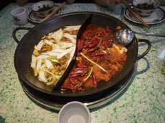 -鸿姐老火锅(疁城新天地店)
