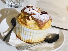 -La-Serene Café