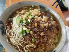 -丁丁猫重庆小面(徐州路店)