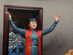 -哈啾嗨·新概念蒙餐(红星新城店)