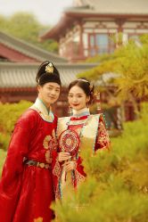 点击看大图 -挪娅婚纱摄影皇家会所