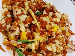 脆肚-佬麻雀·剁椒鱼头(京基KK One店)