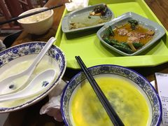 -荣华基·现炒快餐(肇嘉浜路店)