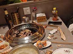 -黑金·寻焰自助百汇·烤肉·火锅(中街店)