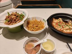 -绿草地·湘菜(7mall店)